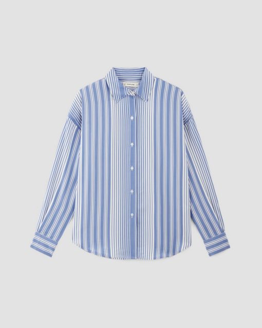 Alternative view of The Oversized Shirt in Butterlite | Granada Sky Blue / Bone