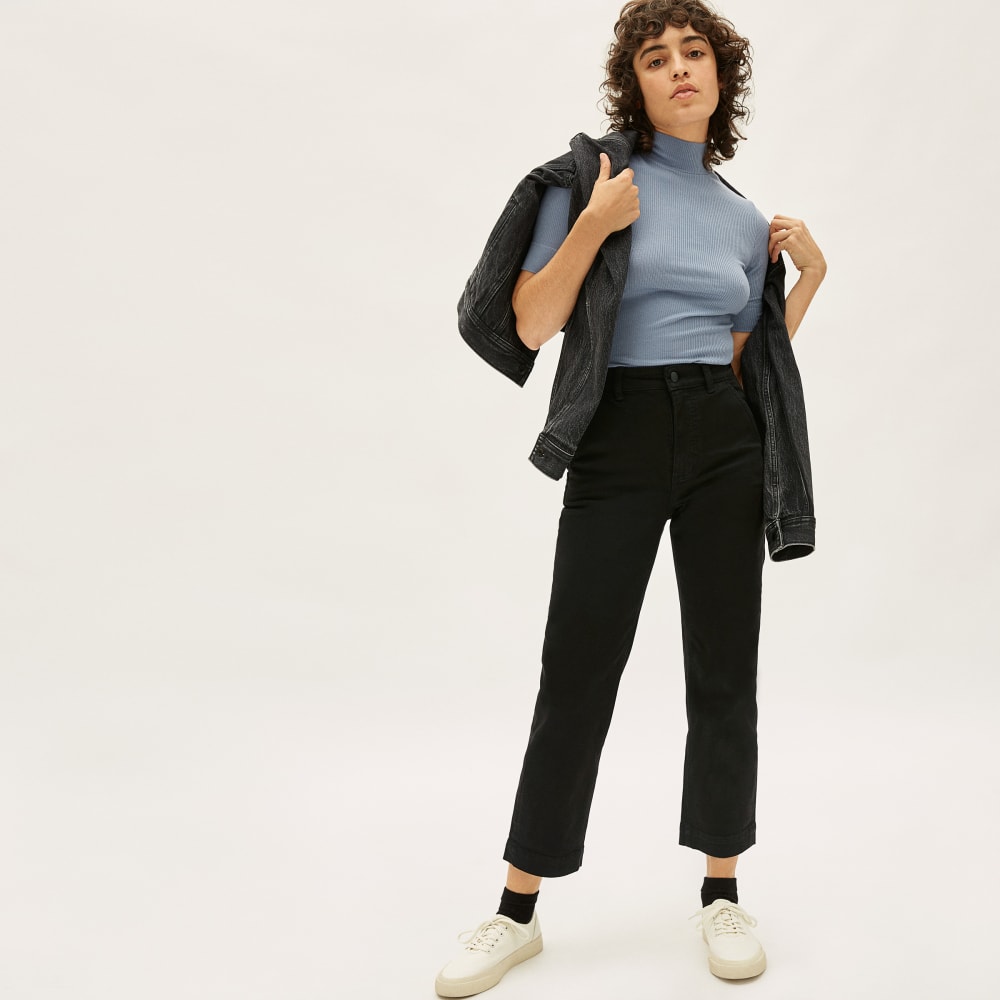 The Straight-Leg Crop | Black | Short - Image 2