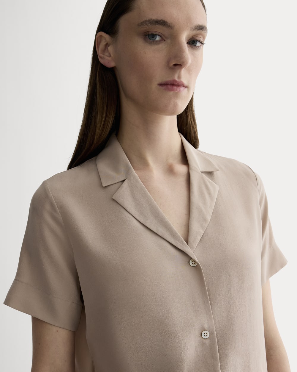 The Notch Shirt in Washable Silk | Burnt Sugar - Image 4