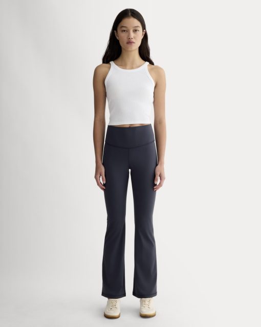 The Perform Flare Legging | Navy