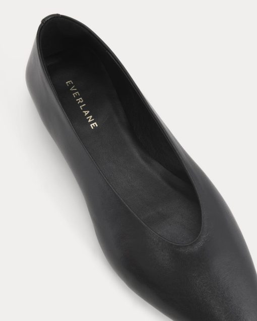 Alternative view of Made in Italy Almond-Toe Flat | Black Leather