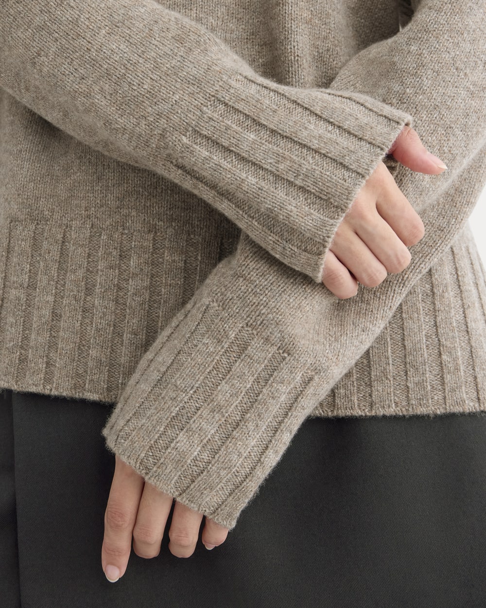 V-Neck Sweater in Extrafine Luxe Merino | Heather Soft Taupe - Image 4