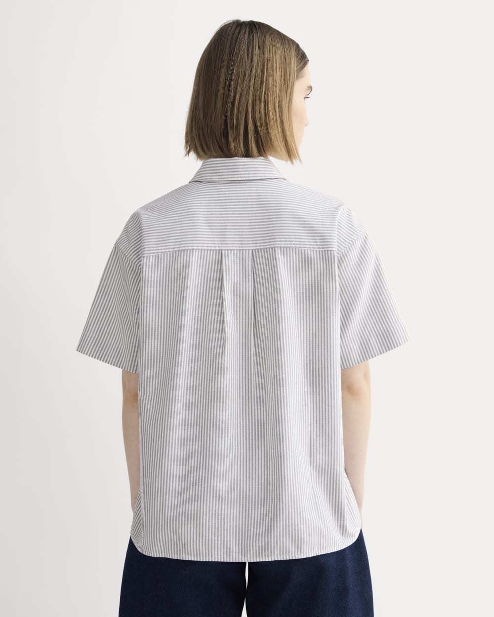 The Short-Sleeve Boxy Oxford | Charcoal / White - Image 5