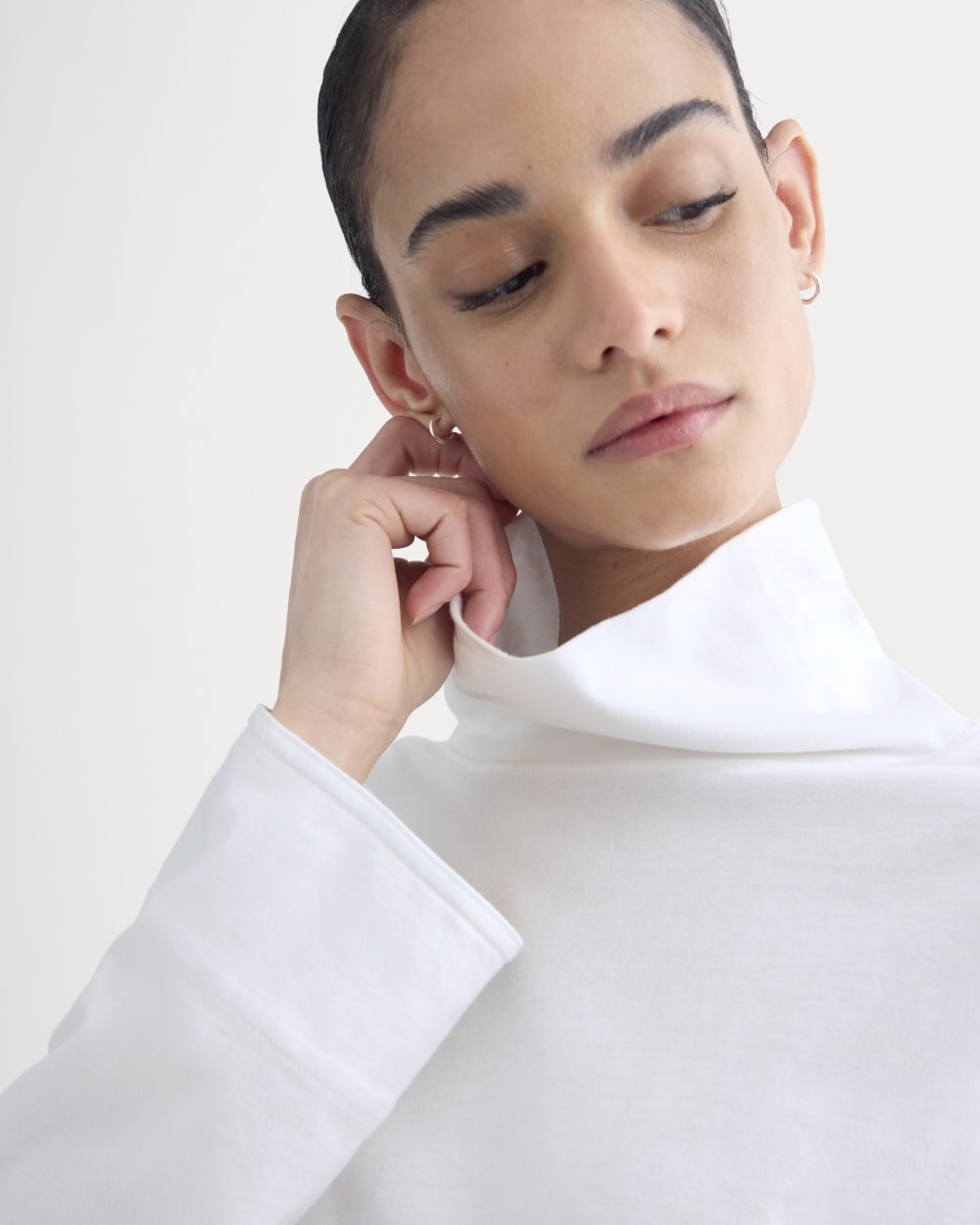Slouchy Turtleneck In Essential Cotton | White - Image 4