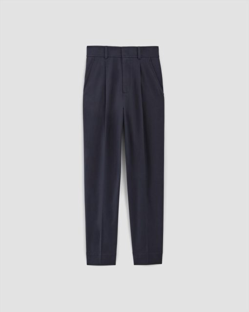 Alternative view of The Draper Tapered Pant in Buttersmooth | Navy