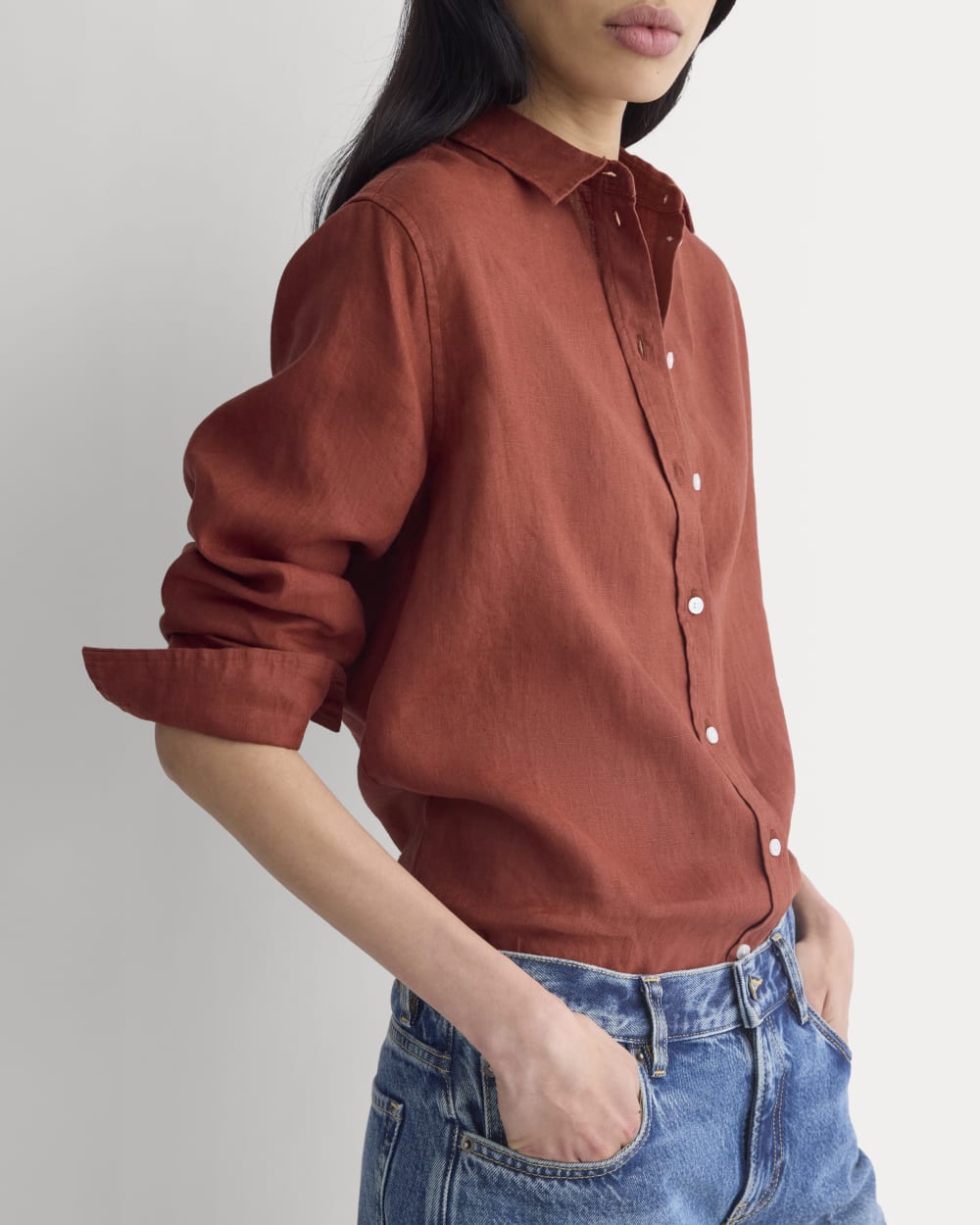 The Must-Have Shirt in Linen | Henna Red - Image 3