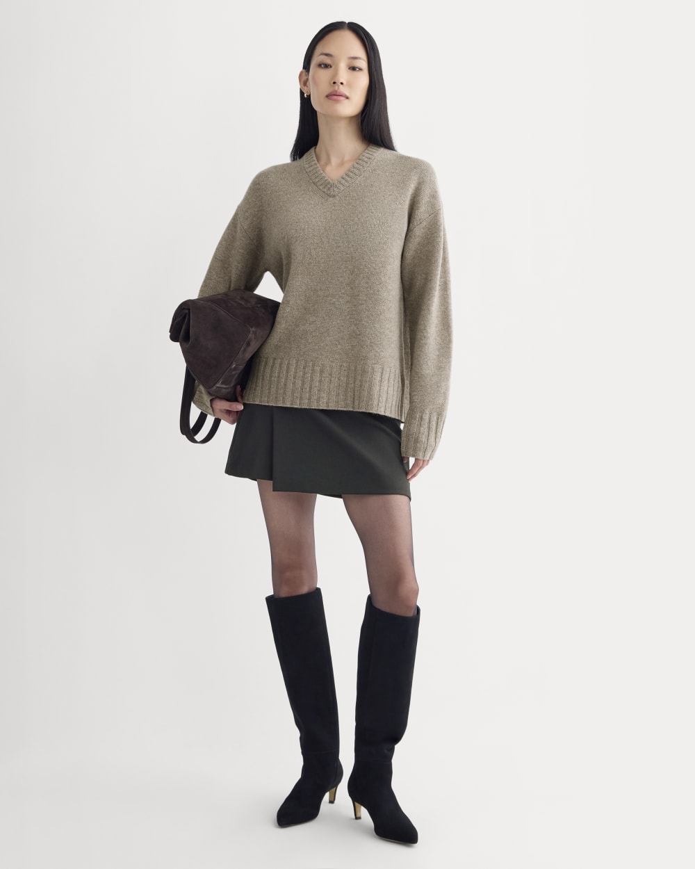 V-Neck Sweater in Extrafine Luxe Merino | Heather Soft Taupe - Image 3