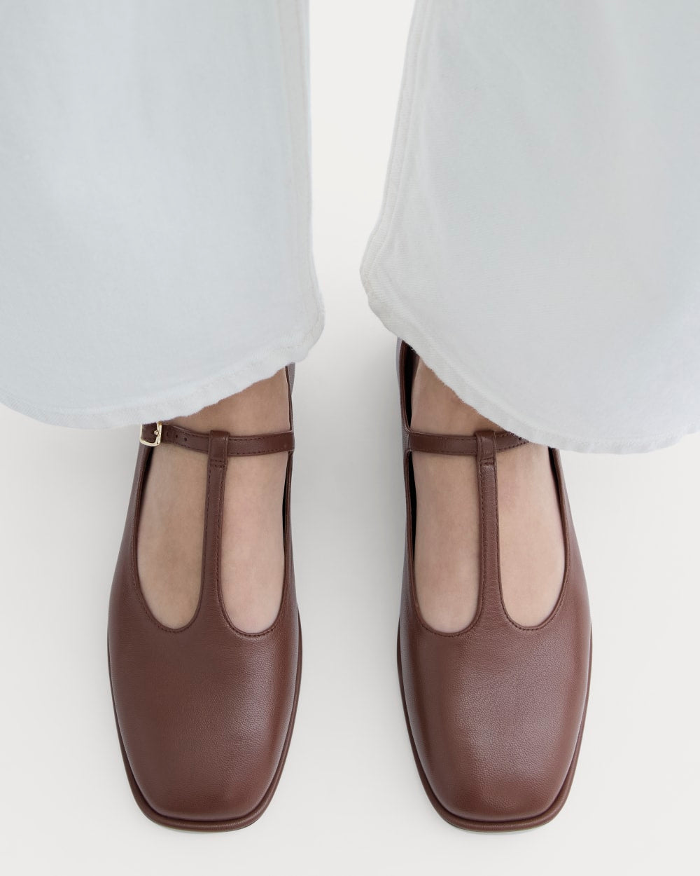 The Leather T-Strap Flat | Rum - Image 4