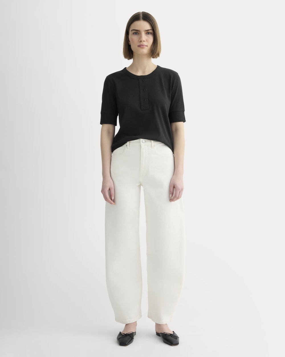 The Henley in Cotton Linen | Black - Image 3