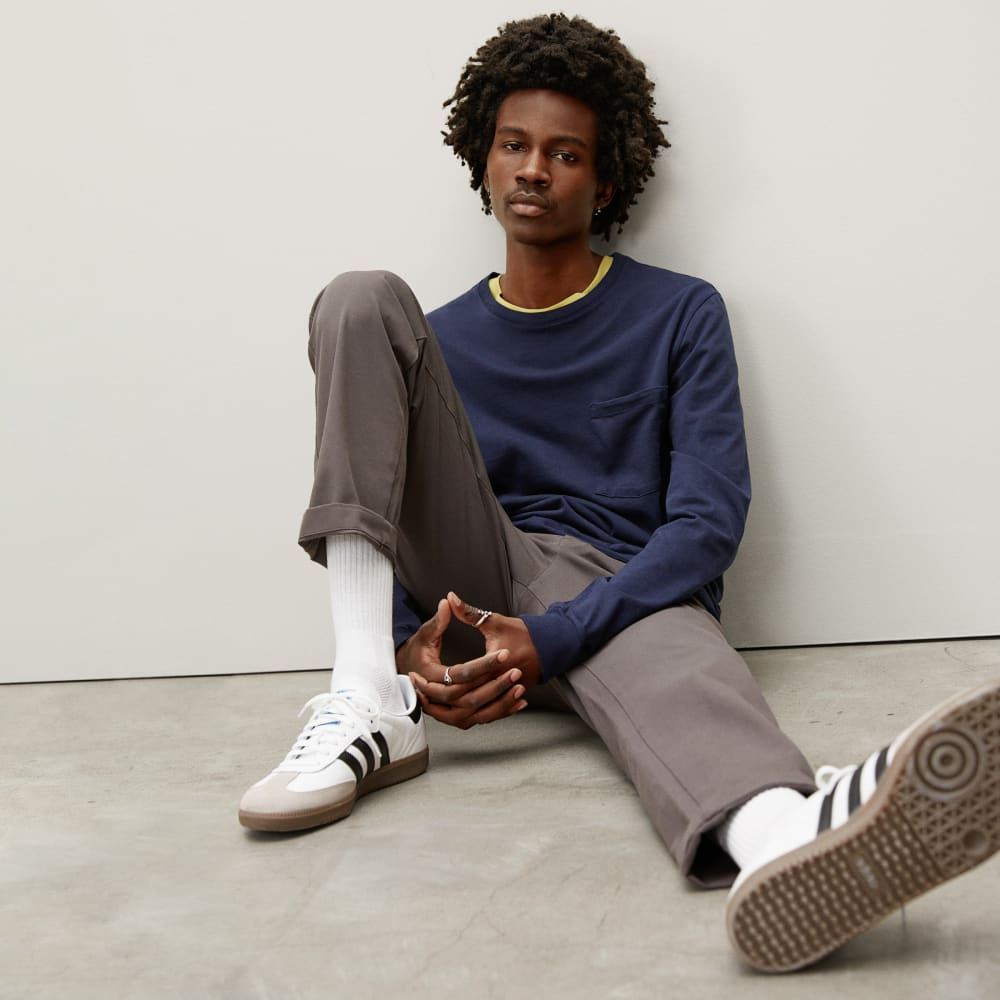 The Organic Cotton Long-Sleeve Pocket Tee | Deep Navy - Image 4