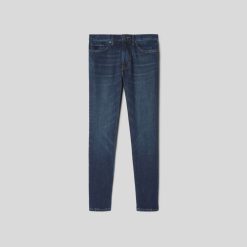Alternative view of The Organic Taper Jean | Broken-In Blue