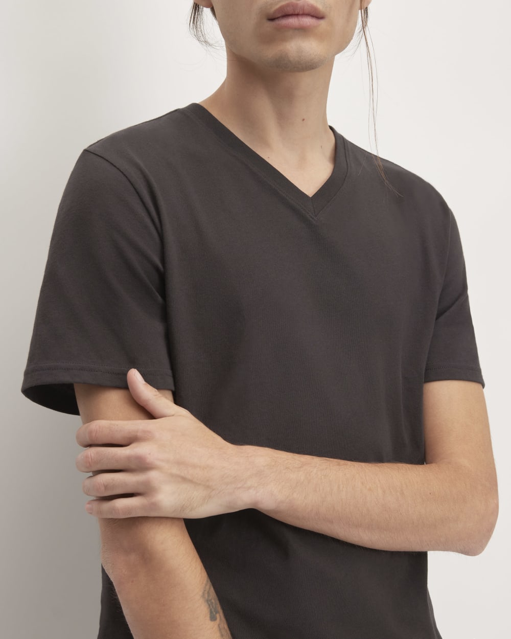 The Organic Cotton V-Neck Tee | Black - Image 4