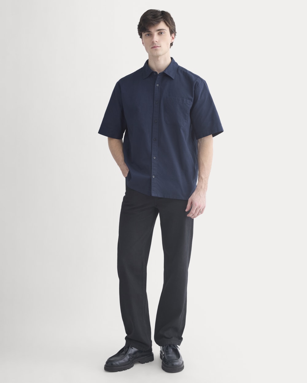Lightweight Short-Sleeve Oxford | Navy - Image 3