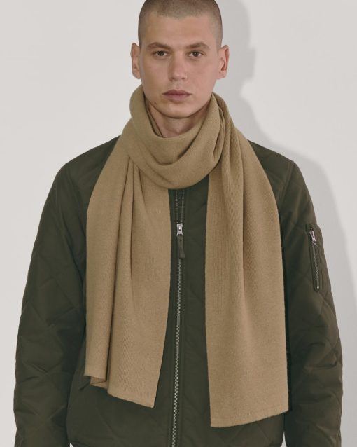 Alternative view of The Cabin Scarf | Tiger's Eye